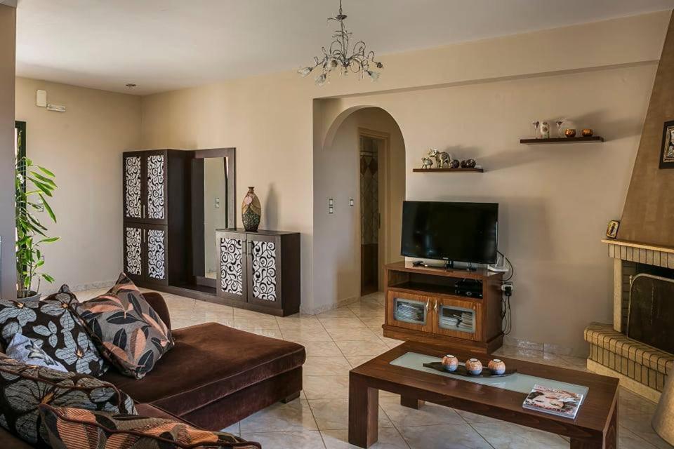 Апартаменты La Casa Di Lena Аргостолион Экстерьер фото