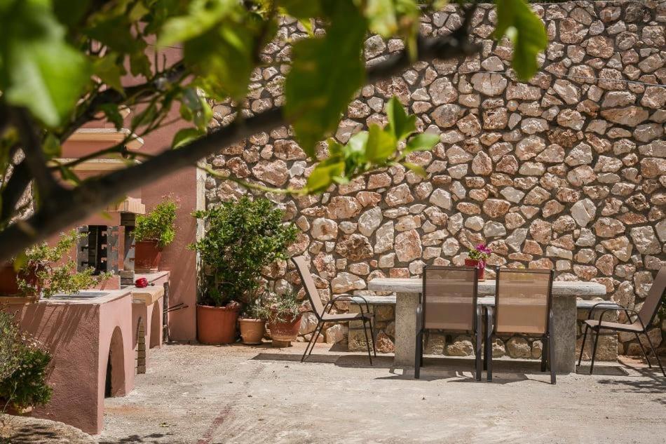 Апартаменты La Casa Di Lena Аргостолион Экстерьер фото